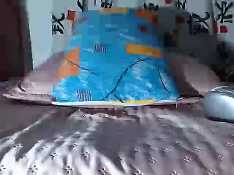 Estefanycute online show from June 2026 02:53:01 AM