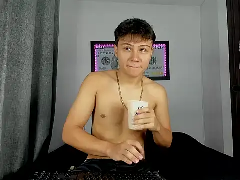 Fuck Bunnnyy online show from June 2026 11:23:01 AM