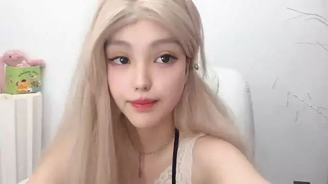 Snapshot of jiangjiang2005 chatting on June 2026 05:59:02 PM jiangjiang2005 online show from June 2026 05:59:02 PM