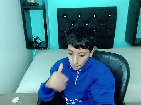 Snapshot of jl_brayan12 chatting on May 2026 06:13:01 PM jl brayan12 online show from May 2026 06:13:01 PM