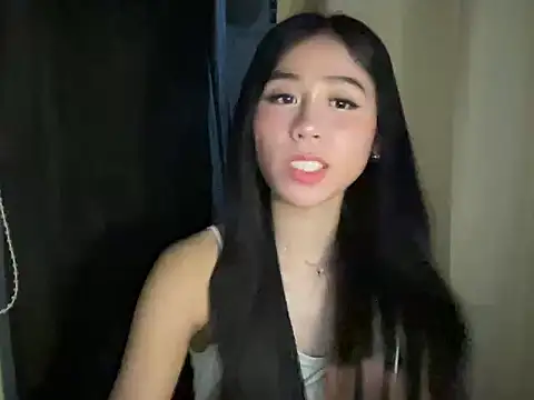 Snapshot of amberluiss chatting on July 2026 12:23:01 PM amberluiss online show from July 2026 12:23:01 PM