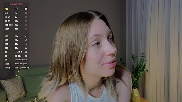 BlondeKelly online show from June 2026 07:26:01 PM