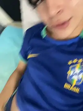 Snapshot of brankinhahott chatting on June 2026 11:04:02 PM brankinhahott online show from June 2026 11:04:02 PM