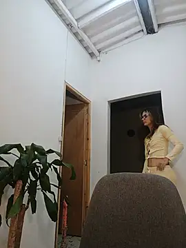 Snapshot of karenarango chatting on June 2026 09:40:02 AM karenarango online show from June 2026 09:40:02 AM