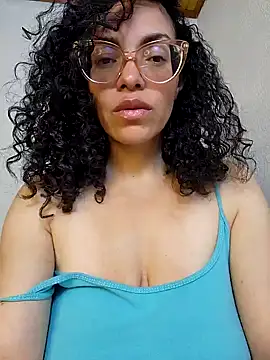 LUCI LOVE online show from January 2025 07:07:02 PM