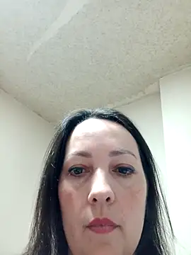 zupita0305 online show from June 2026 06:35:02 PM