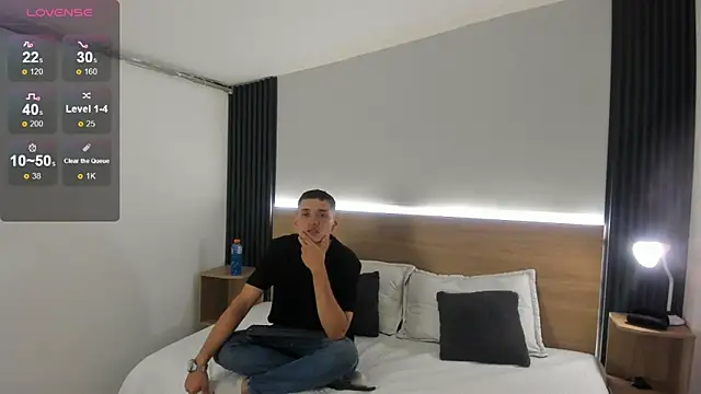 Snapshot of Stiven_star chatting on May 2026 03:11:02 AM Stiven star online show from May 2026 03:11:02 AM