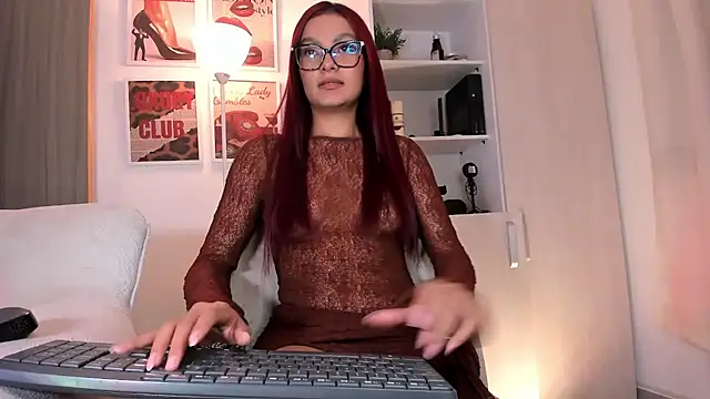 Nathaly  1 online show from July 2026 05:25:02 AM