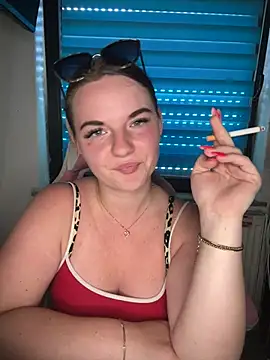 Snapshot of SecretSarah chatting on May 2026 08:20:02 AM SecretSarah online show from May 2026 08:20:02 AM