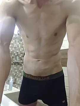 Nakedfanboy online show from June 2026 02:05:01 PM