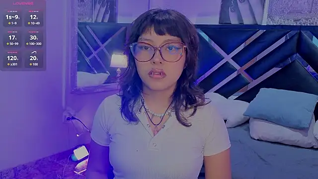 Snapshot of hannita_01 chatting on July 2026 11:59:01 AM hannita 01 online show from July 2026 11:59:01 AM