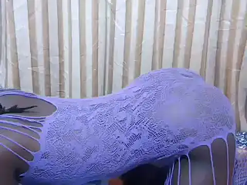 tinygodess online show from July 2026 02:40:01 AM