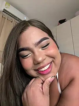 Snapshot of emily_morgam chatting on July 2026 03:35:01 AM emily morgam online show from July 2026 03:35:01 AM