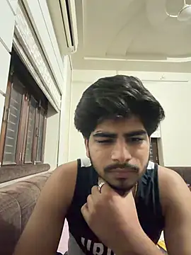 Snapshot of funwithchinuu chatting on June 2026 09:17:01 PM funwithchinuu online show from June 2026 09:17:01 PM