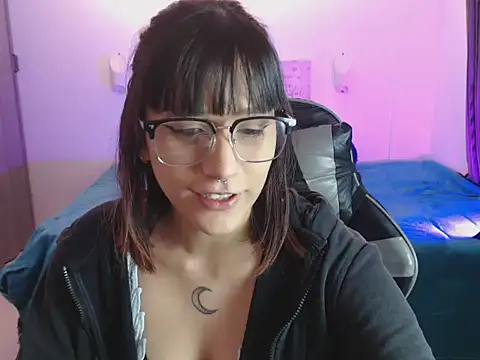 Snapshot of Aria_666 chatting on May 2026 04:09:02 AM Aria 666 online show from May 2026 04:09:02 AM