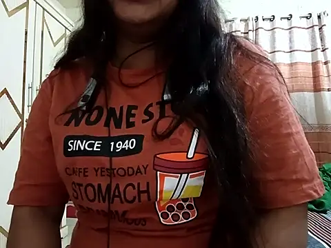 Snapshot of Neha-71 chatting on June 2026 10:21:02 PM Neha-71 online show from June 2026 10:21:02 PM