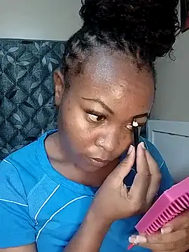 Snapshot of GoddessReen chatting on July 2026 05:03:01 AM GoddessReen online show from July 2026 05:03:01 AM
