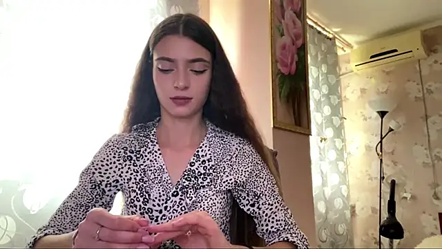 AlvitaBarrett online show from June 2026 07:22:01 AM