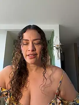 BellaNovaLove online show from July 2026 02:10:01 PM