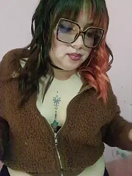 curvy latina online show from August 2026 06:44:01 PM