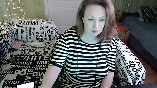 MarleneDietrich online show from September 2025 01:22:02 PM