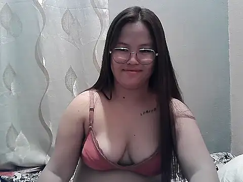 ThePrettySecret online show from July 2026 06:57:02 PM