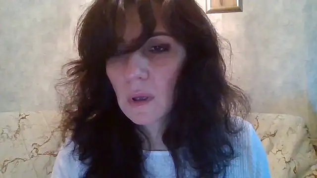 Miss Heliena online show from June 2026 06:26:02 AM