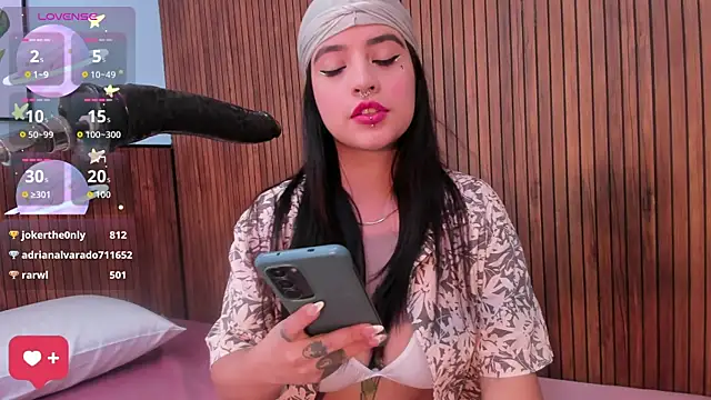 Snapshot of dalia_snow chatting on June 2026 12:19:01 PM dalia snow online show from June 2026 12:19:01 PM