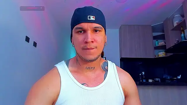Snapshot of jacob_lautnerr chatting on July 2026 10:00:01 PM jacob lautnerr online show from July 2026 10:00:01 PM