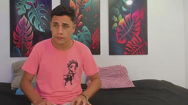Luxury Guy online show from June 2026 12:21:02 PM