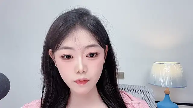 smalldaiwang online show from July 2026 03:19:01 AM