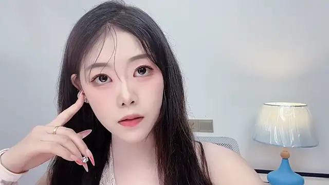 smalldaiwang online show from July 2026 02:40:02 AM