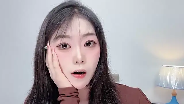 smalldaiwang online show from July 2026 02:52:02 AM