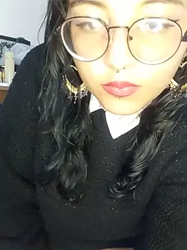Snapshot of kitsune_cass chatting on June 2026 11:07:01 PM kitsune cass online show from June 2026 11:07:01 PM