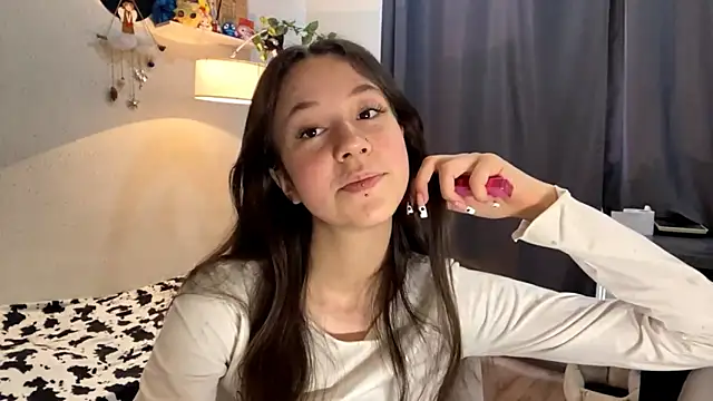 Snapshot of IraidaBatz chatting on June 2026 01:46:02 PM IraidaBatz online show from June 2026 01:46:02 PM