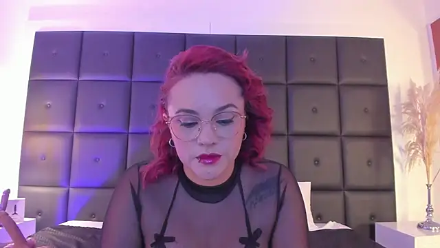 Snapshot of samantha_rouge chatting on July 2026 08:04:01 PM samantha rouge online show from July 2026 08:04:01 PM