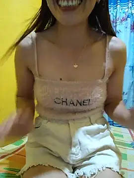 Snapshot of MsCaramel_Love chatting on June 2026 10:50:02 AM MsCaramel Love online show from June 2026 10:50:02 AM