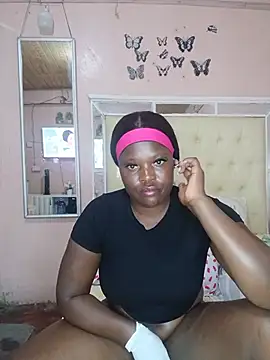 Snapshot of debbiediva chatting on June 2026 08:09:01 PM debbiediva online show from June 2026 08:09:01 PM