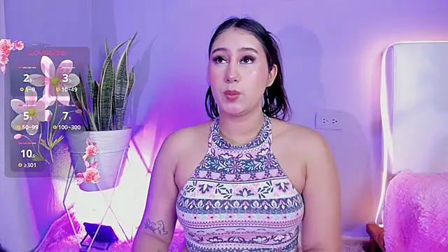 Allison Peach online show from June 2026 08:11:02 PM