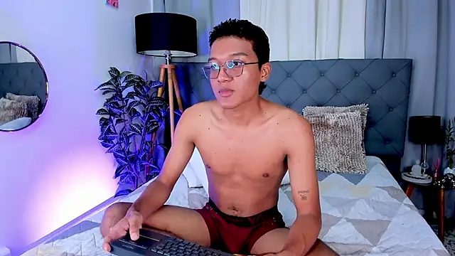Snapshot of Camilo_Santoss chatting on June 2026 12:53:01 PM Camilo Santoss online show from June 2026 12:53:01 PM
