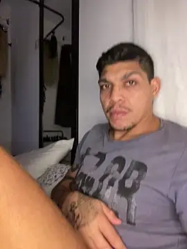 Tatuadomoreno23cm online show from June 2026 11:07:02 PM
