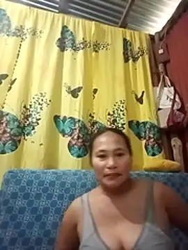 Queenslay online show from July 2026 10:25:01 PM