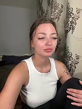 Snapshot of Arina_Babby chatting on July 2026 06:21:01 PM Arina Babby online show from July 2026 06:21:01 PM