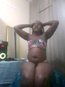 Snapshot of Creamymom4 chatting on July 2026 07:27:02 PM Creamymom4 online show from July 2026 07:27:02 PM