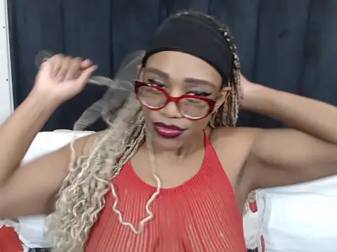 SultryDivax online show from June 2026 10:38:02 PM