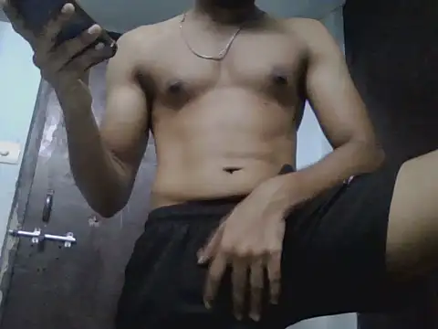 Snapshot of Hottie_Guy_hyd3 chatting on July 2026 10:57:02 AM Hottie Guy hyd3 online show from July 2026 10:57:02 AM