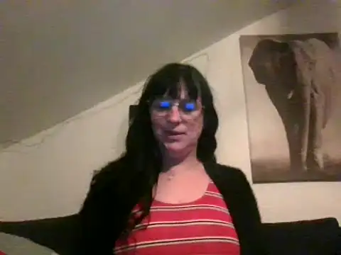 Snapshot of sexujuly88 chatting on December 2024 10:36:02 PM sexujuly88 online show from December 2024 10:36:02 PM