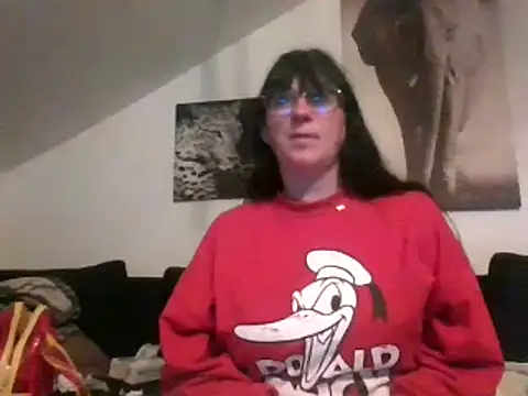 Snapshot of sexujuly88 chatting on October 2025 09:23:02 PM sexujuly88 online show from October 2025 09:23:02 PM