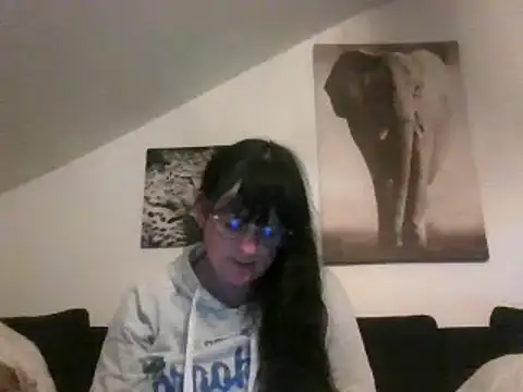 Snapshot of sexujuly88 chatting on October 2025 09:15:01 PM sexujuly88 online show from October 2025 09:15:01 PM