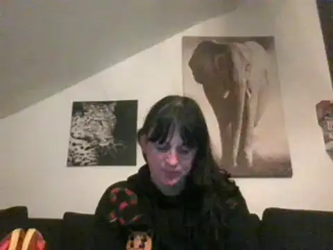 Snapshot of sexujuly88 chatting on November 2025 10:10:02 PM sexujuly88 online show from November 2025 10:10:02 PM